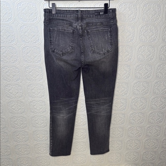 Kut from the Kloth | Catherine Boyfriend Jeans, Size 0 - Picture 9 of 10